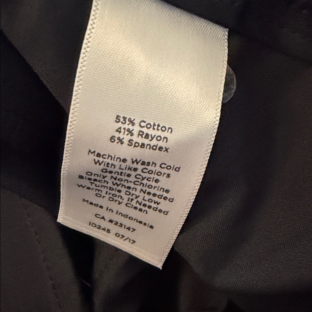 Talbots Navy Trousers white trim detail sz 8 - Picture 6 of 6